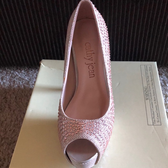 Rose gold peep toe shoes - Picture 2 of 4